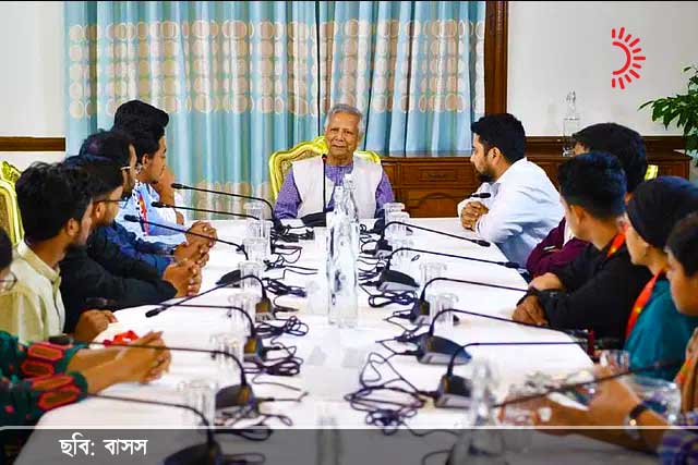 প্রধান উপদেষ্টা