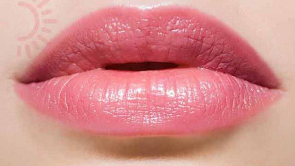 ঠোঁটের কালচেভাব