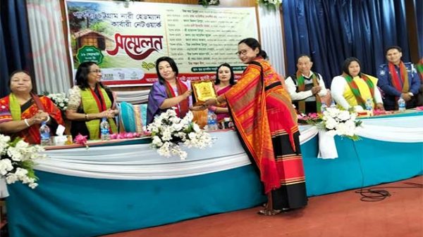 নারী নেতৃত্বের জয়গান: খাগড়াছড়িতে হেডম্যান কার্বারি নেটওয়ার্ক সম্মেলন