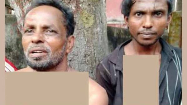 ডাকাত আটক