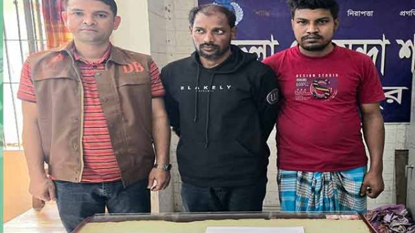 জামালপুরে ৩০ পিস ইয়াবাসহ দুই মাদক ব্যবসায়ী গ্রেফতার!