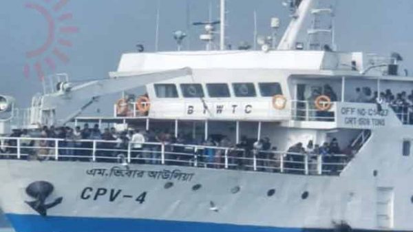 লঞ্চের যাত্রা