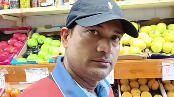 প্রবাসী খু'ন