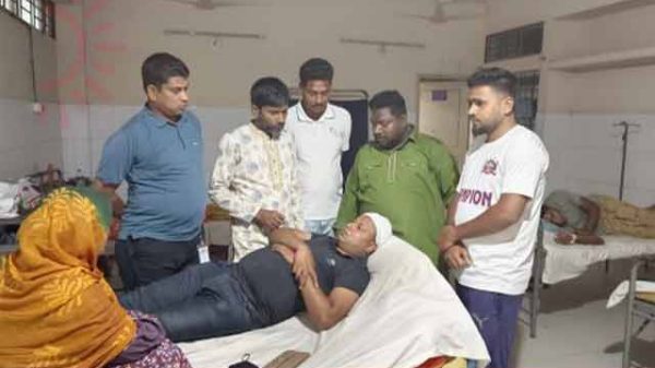 সন্ত্রাসী