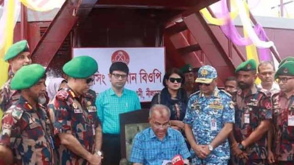 সীমান্তে ভাসমান বিওপি কার্যক্রম শুরু