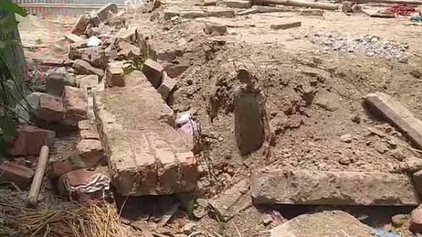 জমি দখলকে কেন্দ্র করে ঘরবাড়ি ভাঙচুর!