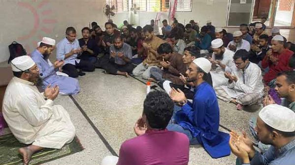 জাবিতে ছাত্রদলের উদ্যোগে দোয়া, মিলাদ অনুষ্ঠান