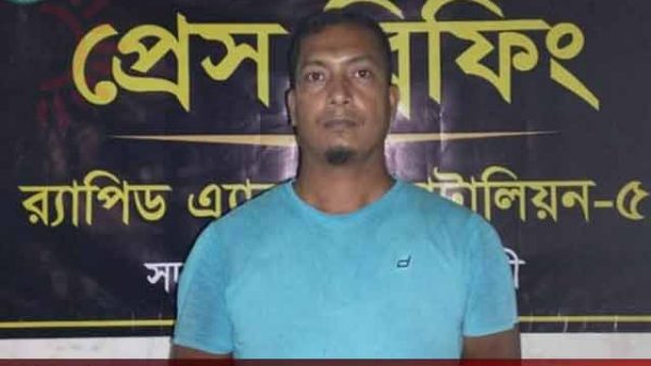 রাজশাহীতে ছিনতাইকারী