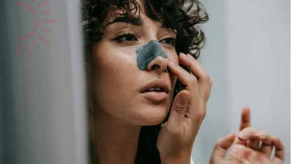 ঘরোয়া উপায়েই ব্ল্যাকহেড দূর