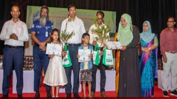 বৃক্ষরোপণ কর্মসূচি।