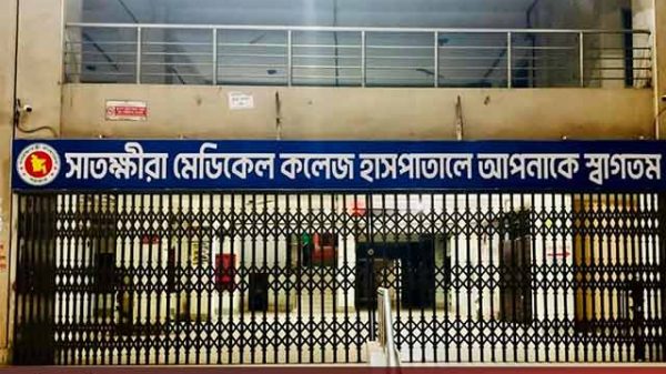 সরকারি ওষুধ বিক্রি ঘিরে বিতর্ক