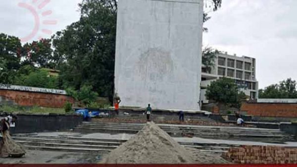 জুলাই স্মৃতি স্তম্ভ