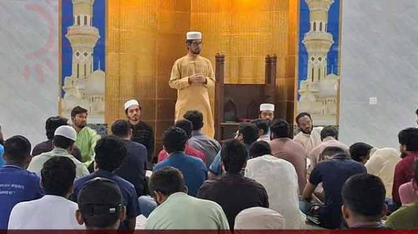 মাইলস্টোনে বিমান দুর্ঘটনা