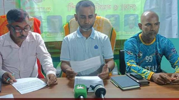 খুলনা শিরোমনি সারগুদাম হেন্ডেলিং