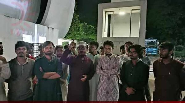 ঢাকার মিডফোর্ডে ব্যবসায়ী হত্যার