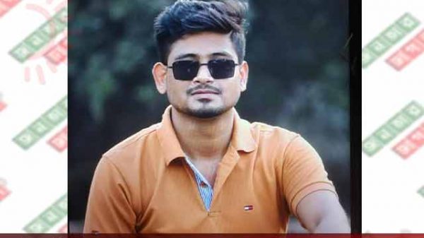 রাবিতে ফুটকার্ড তুলে নিয়ে বিক্রি ছাত্রদল কর্মীর