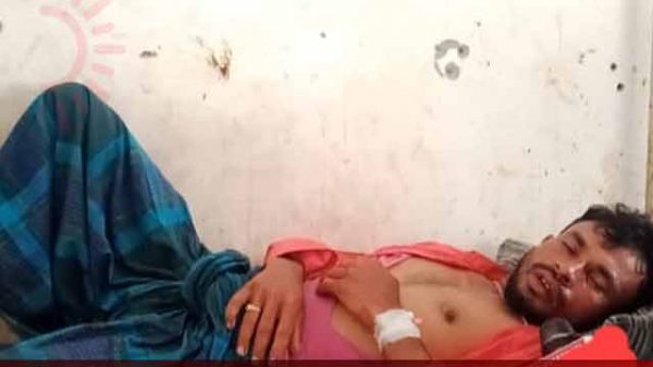 কিস্তির টাকা নিয়ে স্বামী-স্ত্রী'র মারামারি