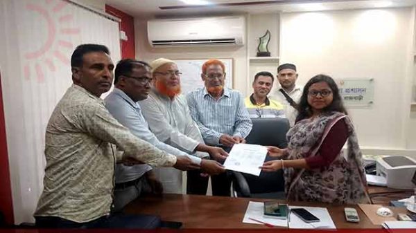 কালুখালী প্রেসক্লাবের আহবায়ক কমিটির নেতৃবৃন্দের সাথে ইউএনওর মতবিনিময়