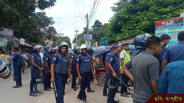 সাদুল্লাপুরে বিএনপির দুই গ্রুপের সংঘর্ষে থমথম উত্তেজনা!