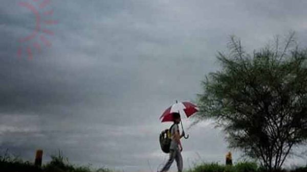 ঢাকাসহ দেশের বিভিন্ন অঞ্চলে হালকা থেকে ভারী বর্ষণ