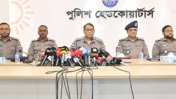 ঝুঁকিতে কত ভোটকেন্দ্র