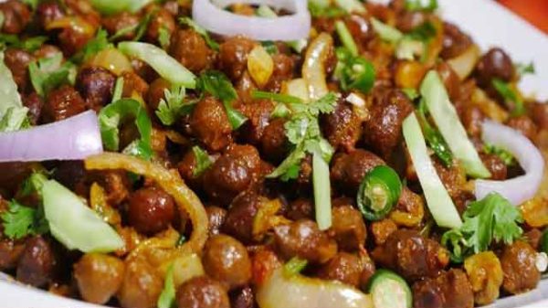 ইফতারে ছোলা