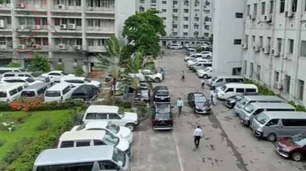 ব্যস্ত নগরজীবন