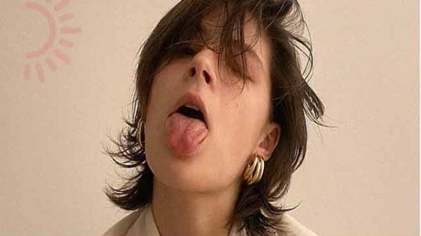 জিহ্বার নিচে ফোলা