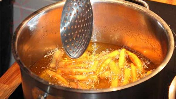 ক্যান্সারের ছোবল