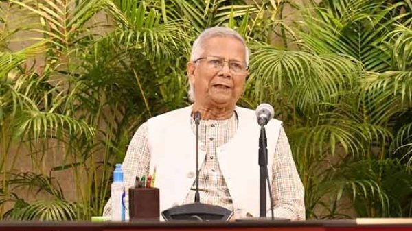 ড. ইউনূসের জাপান সফর