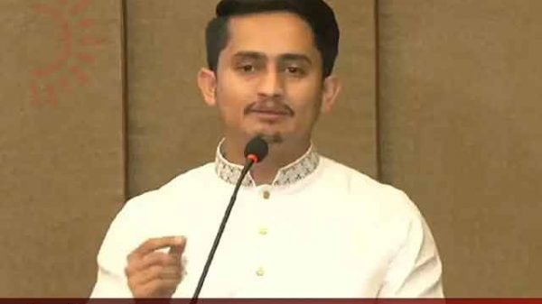 সারজিসের বিরুদ্ধে অভিযোগ