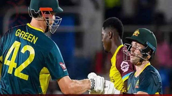 ওয়েস্ট ইন্ডিজকে ৮ উইকেটে হারিয়েছে অস্ট্রেলিয়া