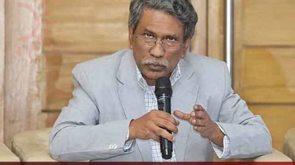 আলী রীয়াজ