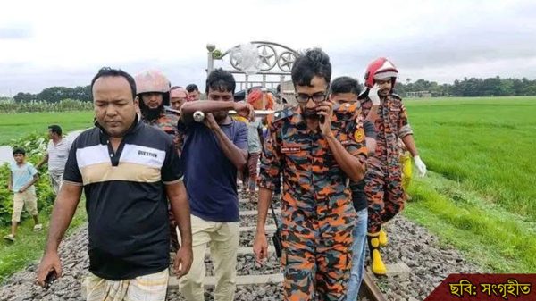 ভবানীপুরে ট্রেন দুর্ঘটনায় প্রাণ গেল তরুণের
