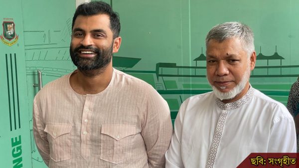 বিসিবি নির্বাচনে সরে দাঁড়ালেন তামিম ইকবাল