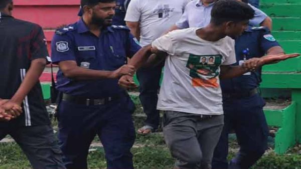 শ্রীমঙ্গলে যুবক আটক